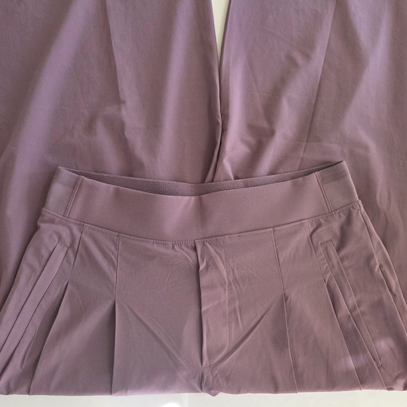 Athleta Brooklyn Heights High Rise Pleated Wide Leg Pants Mauve SZ 6 - Picture 8 of 11